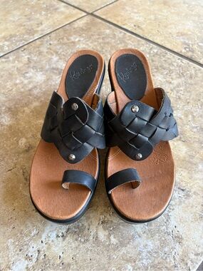 Kravings by Clogs- Black and Brown slide wedge Slide